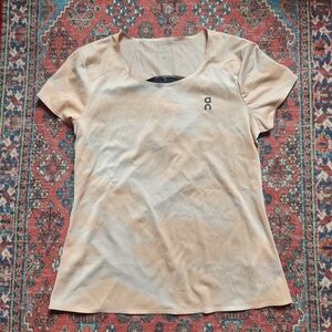 NOWT On Running Women's Performance T Shirt XS
